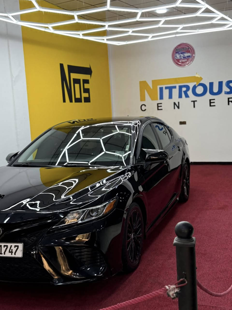 سلام عليكم +مراوس ب جيب 
1كامري se
2موديل 2019 
3وارد امريكي 
4لون اسود 
5 داخل جلد 
5كشانه كهربائيه 
6شفتات سترين 
7رادار 
8توقف ذاتي 
9حساسات اماميه خلفيه 
10كامره خلفيه HD
11تخم تاير جديد 
12 محرك مبدله جديد 
13 صدر كامل قبل سبوع شاده 
14حادث امريكا جاملغ بنيد كلش خفيفه ضربته موجود صور 
15 هنا نضرب عندي جاملغ خلفي ابو دراجه ضربه بصيطه ونصبغ مكانه 
16 وبيه شخط بل تكمه اثناء التفريغ سياره مابيه ضربه قويه سونار قبل يومين اخذته موجود 
17كير محرك كفاله 
18 مكفوله من عيب الشرعي 
19 السعر170بيه مجال قليل
20 مكاني الانبار عامريه صمود 
21 ترهم مراوس حسب قناعه 
22رقم بغداد 
23رقم الهاتف 
***********
يوجد وتساب ع هاذا. الرقم
