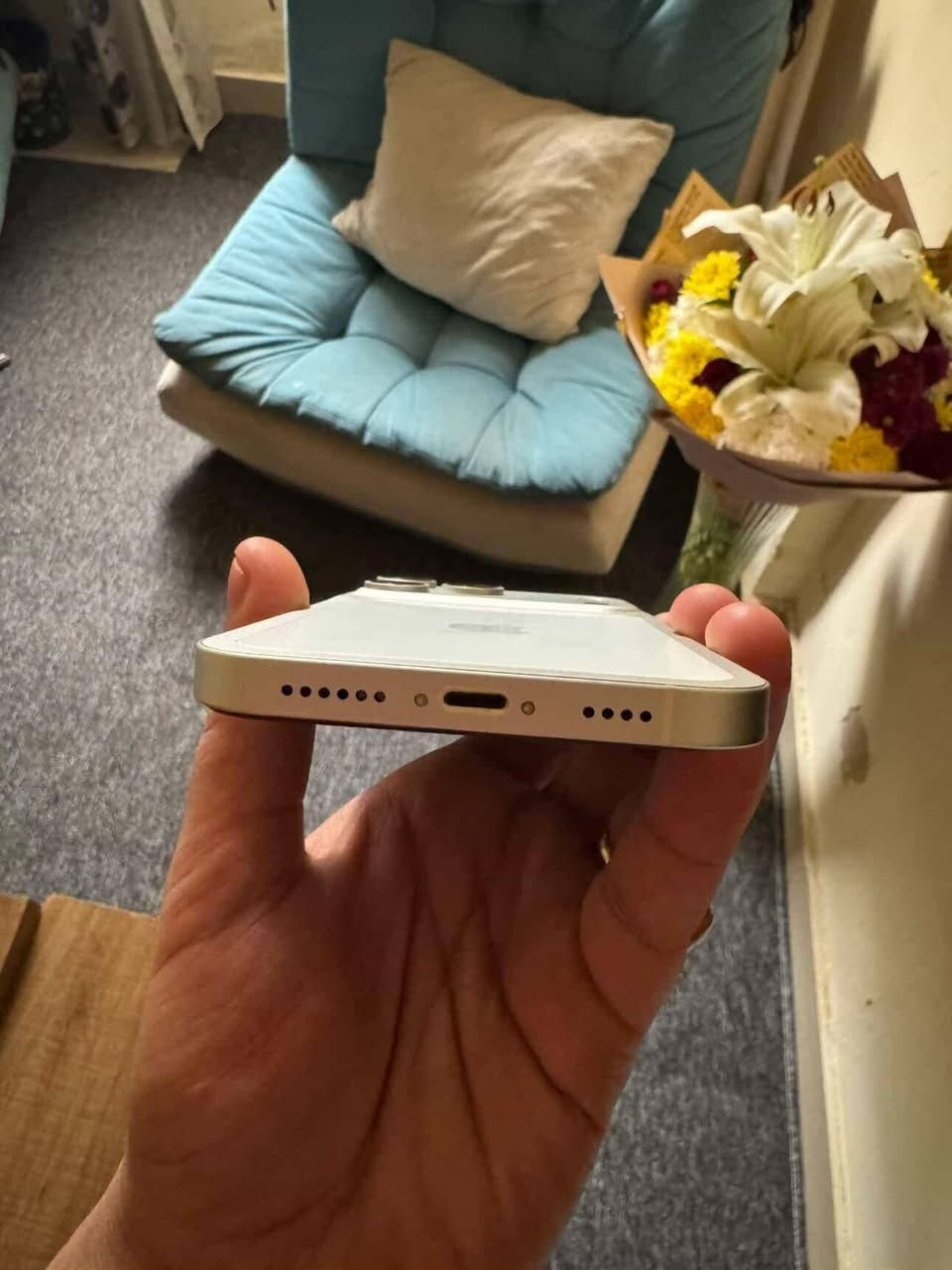 ايفون xs MAX محدث 17 برو ماكس لون سلفر ذاكره 64 بطاريه 100 دبل شريحه 235 مكاني بغداد الطوبجي ***********
