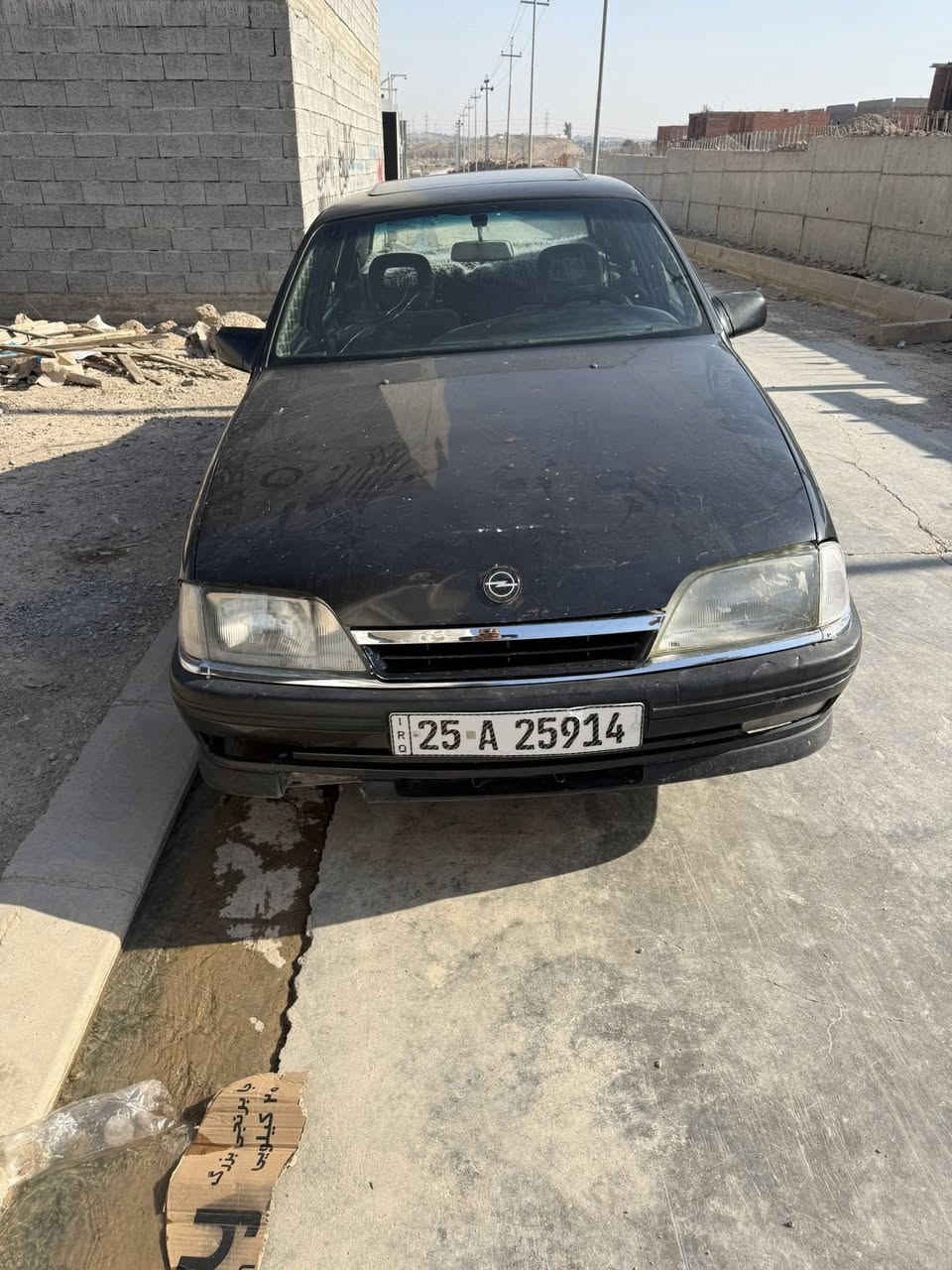 اوميكا موديل 1991مشروع وطني كركوك سنويه جديد شرت تحويل وكالة دفتر بنزين بي مكينه 20بلادي صبغ عام جماليه دعامي لدعامي شرت كيرمكينه صدر تايرات كهربائيه كلها شرت سعر 33بيها مجال  ***********
