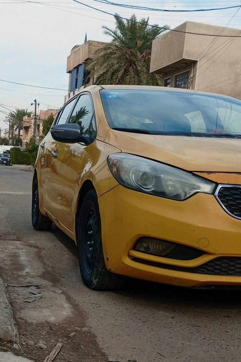 سلام عليكم:
كيا فورتي للبيع 2015.....

وارد 🇺🇲 ضررها جاملغ السايق.....

السياره  جديده بمعنى الكلمه.....

السياره مري شفط وتحكمات ستيرن.....

مكان السياره بغداد اصليخ.....

سعر السياره (9000$) وبيها مجال .....

الاتصال: ***********: ***********:
