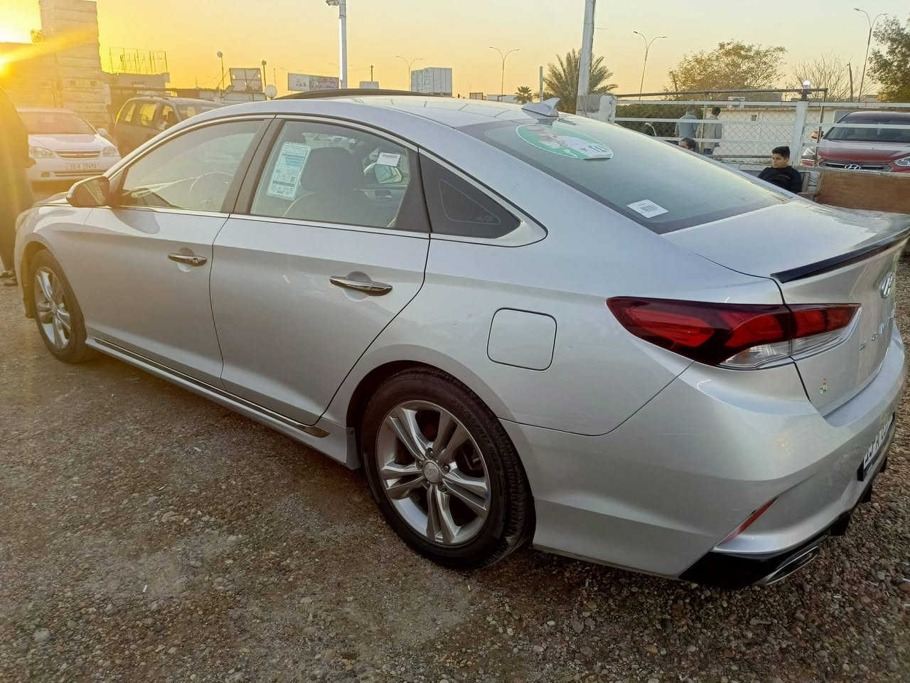 سوناتا 2018 امريكي سبورت
فول مواصفات
السياره كفاله
محرك وكير كفاله والك الفحص 
رقم انبار باسمي تحويل مباشر

السعر 143 وبيها مجال بسيط
***********
