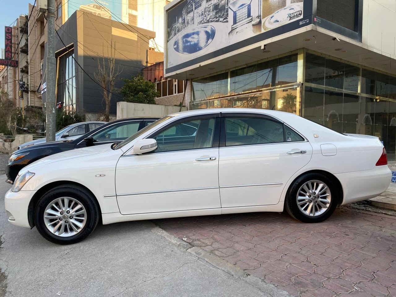 تۆیۆتا کراون ‎ شاهینه‌ 2007 ساخ 
 ساج مه‌له‌كی ‎٣ دووگمه‌ی په‌رده‌ ‎١٨٢ گێرگه‌وره‌ی مه‌كینه‌ گه‌وره‌ ‎ئاوێنه‌ ئیشاره‌ت
سوكان كاره‌با
سه‌یاره‌كه‌ زۆر پاكه‌و هیچ ده‌عمو لێدراوی نیه‌
٨٠هه‌زاری حه‌قیقی رۆشتو‎ه

سعر لە کۆمێنت داوابکە ڕاستەخۆ بۆت دیت 📩 

گیرومەکینە بەشەرت زۆربەجوانی پاکی ماوە هیچ خەلەلیکی تیدا نییە 

ژمارەی خاوەنی 
***********
