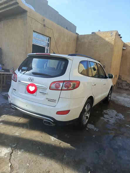 السلام عليكم سنتافي 2012خليجي  7راكب مكينه 6 بل الجيس فتحه تحكم فور ويل تبريد 3قطع ثلج 157وبيها مجال *********** تحويل ثاني يوم رقم ديالى!
