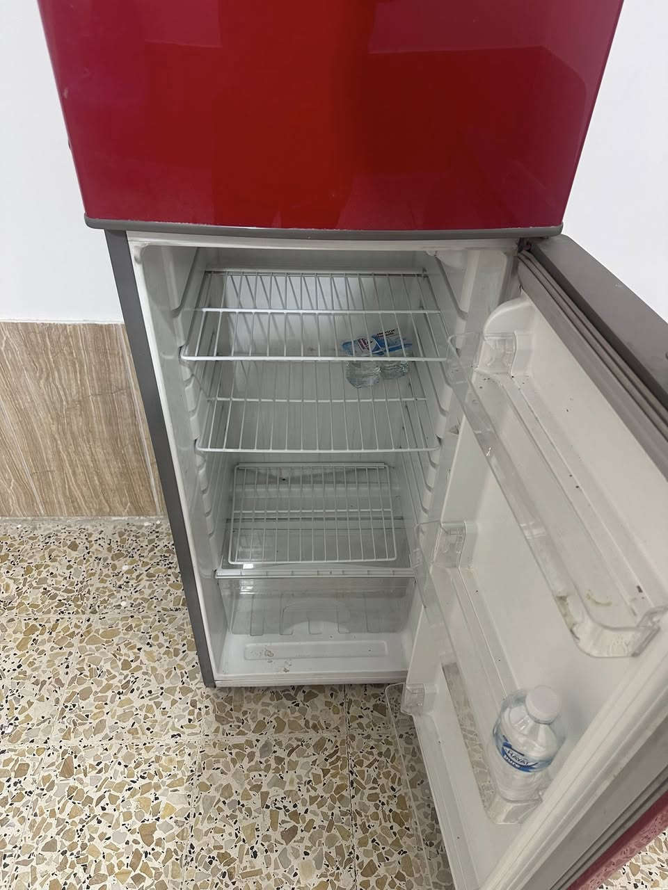 ثلاجة كولش نظيفه استعمال خفيف في محل وليس بيت للبيع بسعر 250 وبيه مجال


**إذا كنت صاحب هذا الإعلان وتريد حذفه لأي سبب، رجاءا أرسل رسالة إلى الدعم الفني**