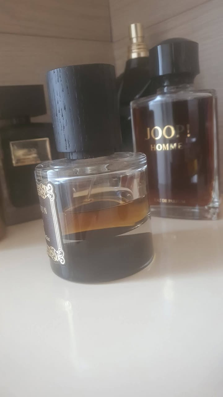 عشر عطور للبيع 
السلام عليكم جميع العطور اصلي البيع كامل يعني كلهن والسعر ٣٠٠ الف قفل لكل العطور مابيع واحد كلهن سوه والي يعرف بلعطور حيعرف شكد سعرهن 

مكان اربيل 

*********** 

كلهن مستخدم وخاللكم الكميه
