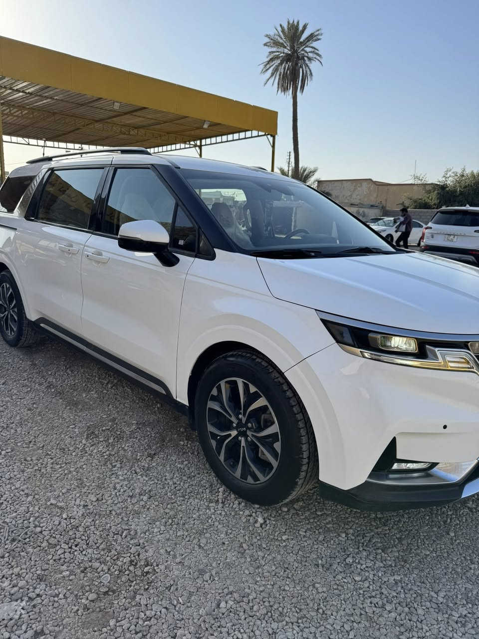 السلام عليكم للبيع كرنفال موديل 23
خليجي 7راكب بانزين فقط
قبل سمنتي ونصب ابيضّ عام لئن
رقم اجره قادسيه تحويل مباشر
بصمة فول ترحيب شاشة كامره 
حساس دواخل لونين تبريد لمس 
غير متواجد خاص 
اتصل ***********
مكان السماوه
سعر 225 وبيها مجال للطيبين
