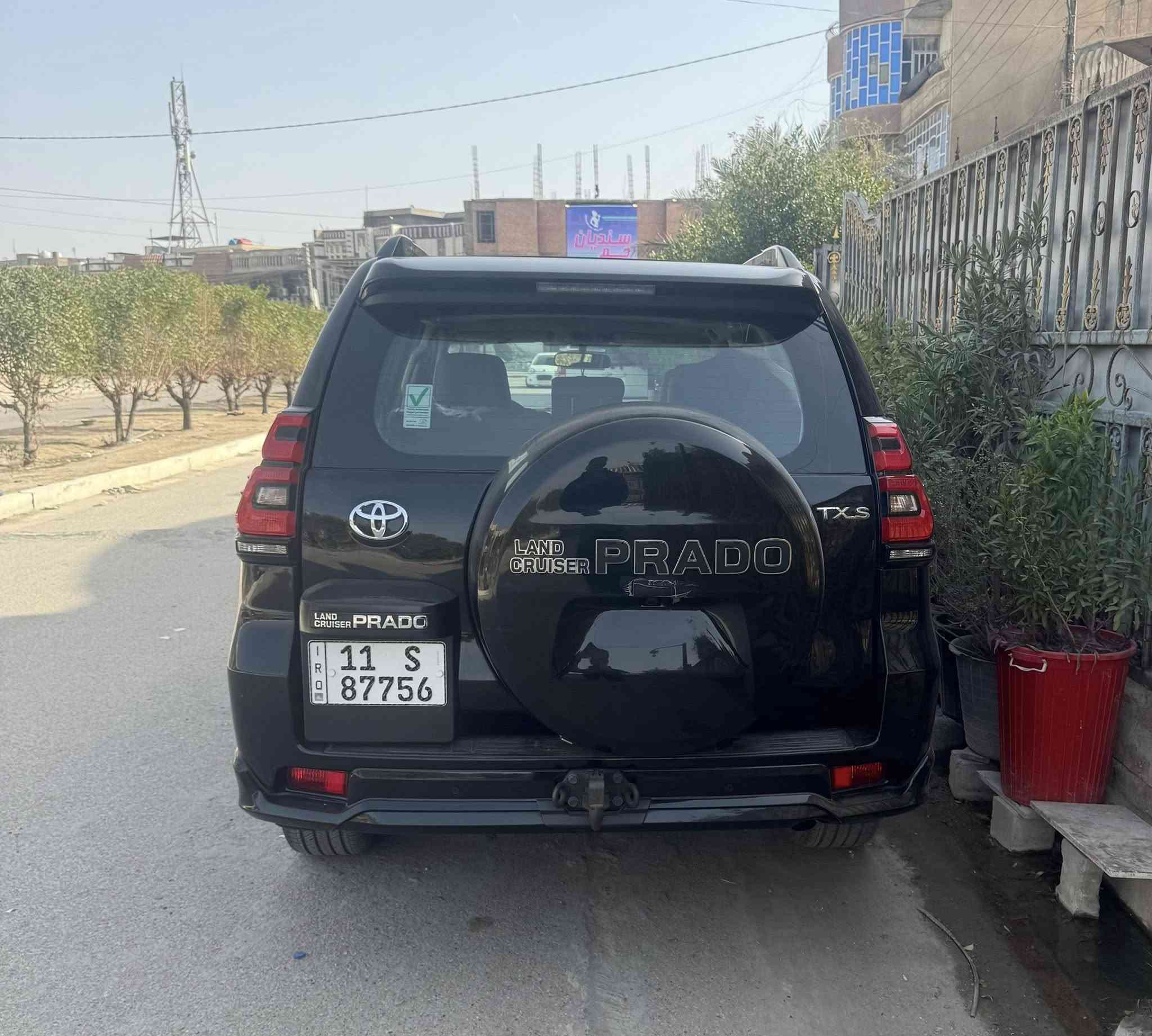 برادو 22 فول موصفات كفاله عامه ماشيه 47 الف بسمي السياره مكاني بغداد البلديات ***********
