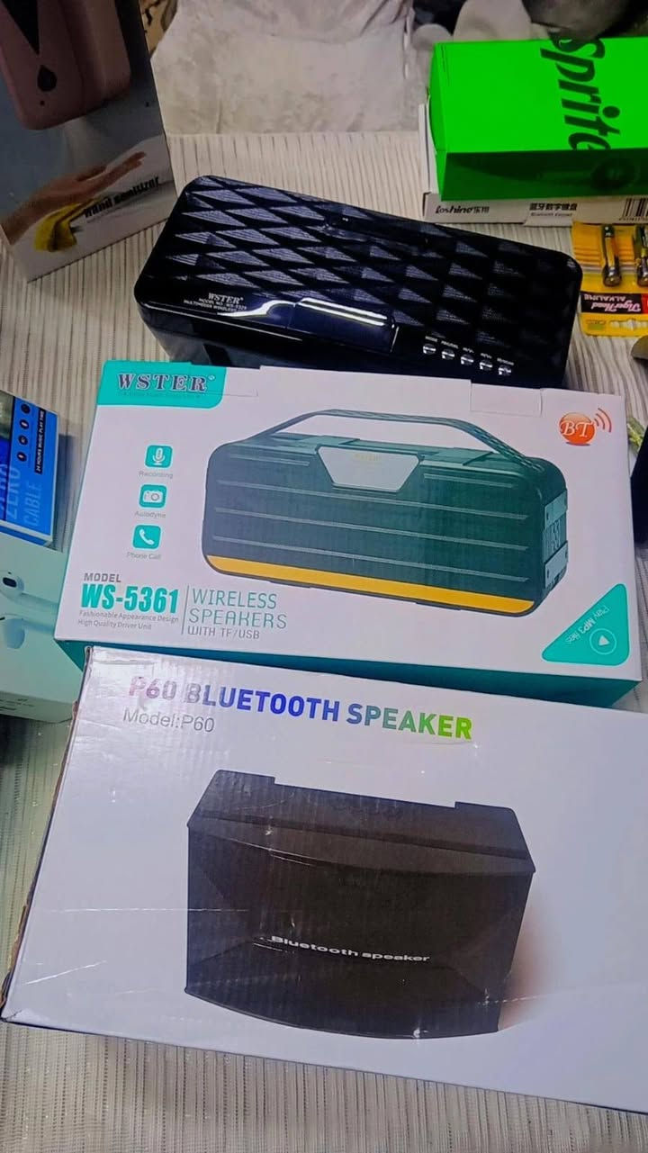 السلام عليكم طلع عندي بل امازون أم بي 3 بأشكال متنوعة
سعر الواحد 7بدون توصيل


**إذا كنت صاحب هذا الإعلان وتريد حذفه لأي سبب، رجاءا أرسل رسالة إلى الدعم الفني**