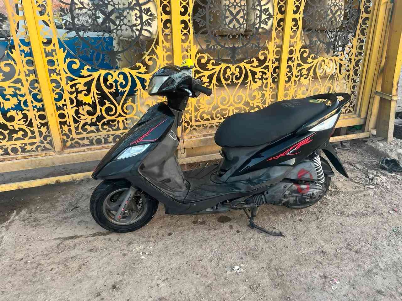 دراجه للبيع نظيفه 4اشهر من نازله رمبة اي ستفسار  خاص او واتساب ***********
