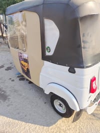 تكتك موديل 22شهر 11 كفاله عامه من الدعاميه لدعاميه سعر 9وربع وبيه مجال...