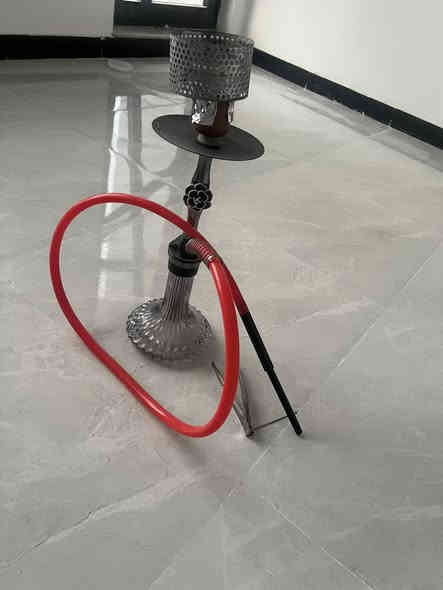 للبيع ميز بلازما مع رفوف 2 ونركيله استخدام مرتين وسنادين صناعي***********
