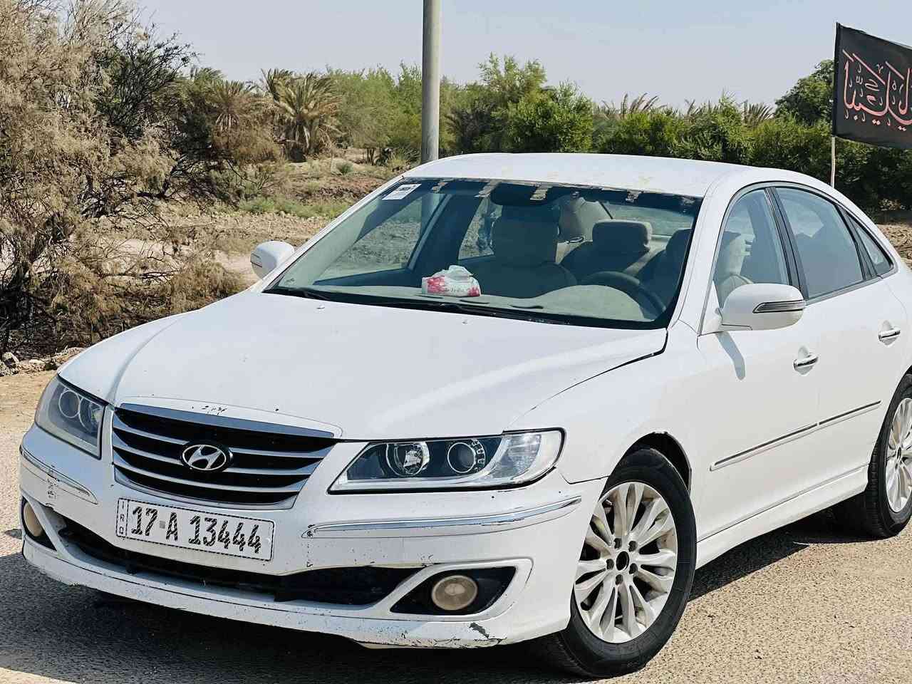 السلام عليكم
للبيع او مراوس براس الثور 
 ازيرا 2011  
بأسمي مداور ثاني يوم سنويه لل28
بيهه صبغ #بنيد فقط 
باقي السياره كفاله من الضربه ومن التبديل والصبغ 
6 سلندر 3800
مكينه كير شرط 
حدادية من طول لطول جديدة 
تخم تاير جديد  + تخم لايتات جدد 
مواصفات الازيرة معروفه باقي تفاصيل اتصل وبلخدمة 
مكاني الديوانية الحمزة الشرقي 
سعر السيارة 110 وبيه مجال للشراي 

‭0783 242 6402‬
