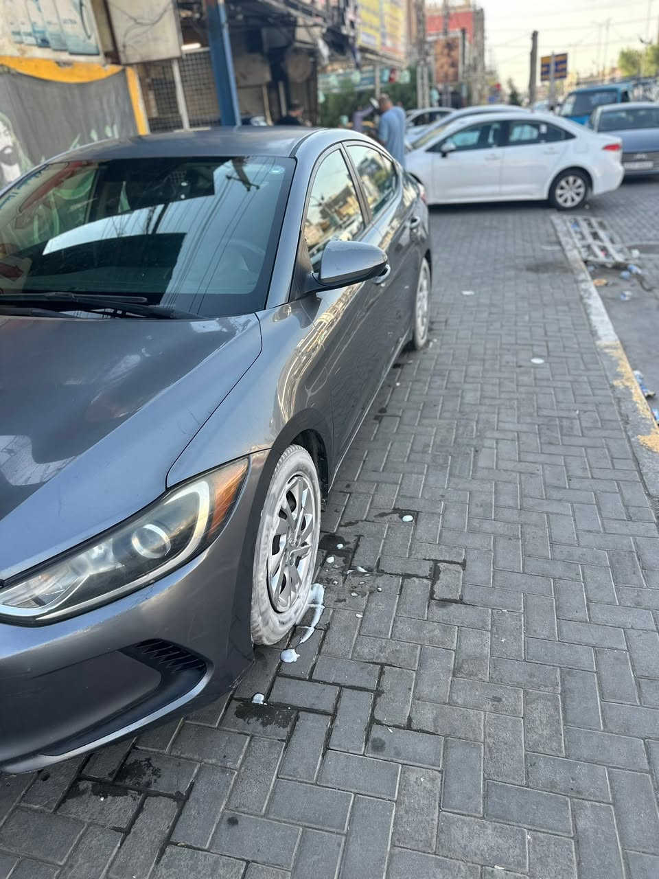 سلام عليكم 

للبيع النترا موديل2018 وارد امريكي 

رقم اربيل بأسمي تحويل ثاني يوم 

حادثها الوجه مال قبق الصندوك بدون دواخل بدون ايرباك بيها ملاحظات هنا بلعراق بدون صبغ 

للأستفسار اكثر ***********
