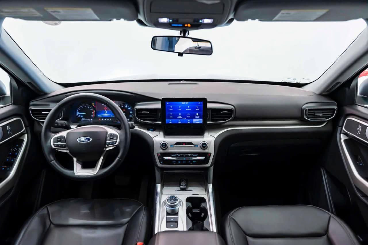 فورد اكسبلور العضلات الامريكيه
موديل 2022 
بدون تبديل بدون صبغ فقط بارد
مواصفات XLT

بصمه تشغيل 

تشغيل عن بعد 

رادار امامي 

نقط عمياء 

كراسي جلد 

كراسي كهرباء 

تدفئه كشنات 

تدفئه استيرن 

لد امامي بلادي 

صندوك كهرباء 

تحكمات استيرن 

داعمه نظام خرائط 

GBS

تبريد مركزي 3 قطع

7 راكب 

انظمه وضعياده قياده 

اوتو هولد

سايد ابريك كهرباء 

نظام اطفاء المحرك عند الوقوف 

كامره خلفيه 

حساسات خلفيه 

رادارات جانبيه

توقف ذاتي عند الرجوع 

وباقي المواصفات معروفه 

مكان السياره ديالى المقداديه 

35 الف مايل ممشه السياره وقابل للزياده

السعرر 235. استفسار اكثر اتصل ***********
