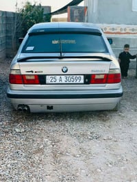 بي ام 525i • ١٩٨٩ • تكيف ثلج