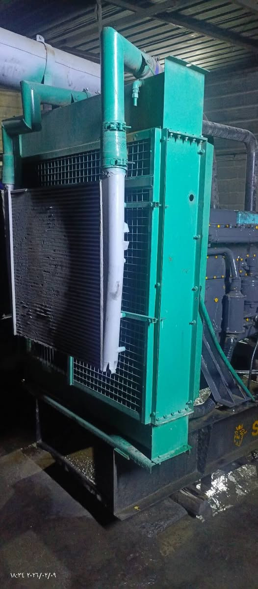 السلام عليكم مرخصة صاحب الكروب مولد 113 توليد 350 شرط الحمل راديتر جديد مكينة سايز مكينة خير من الله سبب البيع الحمل نزل المكان بغداد العبيدي***********
