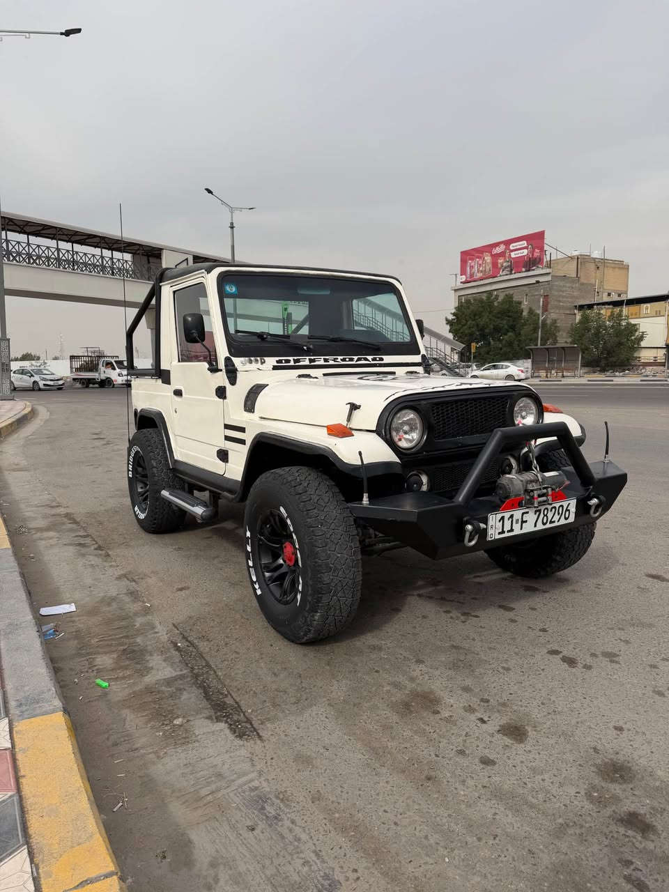 آسيا 1994
محرك وانجي 4 سلندر
گير عادي
تبريد شغال
السيارة مرفعة دبلات خلفية مو ورك
هوك امامي كهربائي
السترين ماطور كهربائي مو باور
طخم اطارات جبلي مع ويل كب
كهربائيات كلها شغالة من الدعامية للدعامية
رقم بغداد سنوية لل2030
هزة جديدة 
السعر 50$
*********** البصرة, العراق
