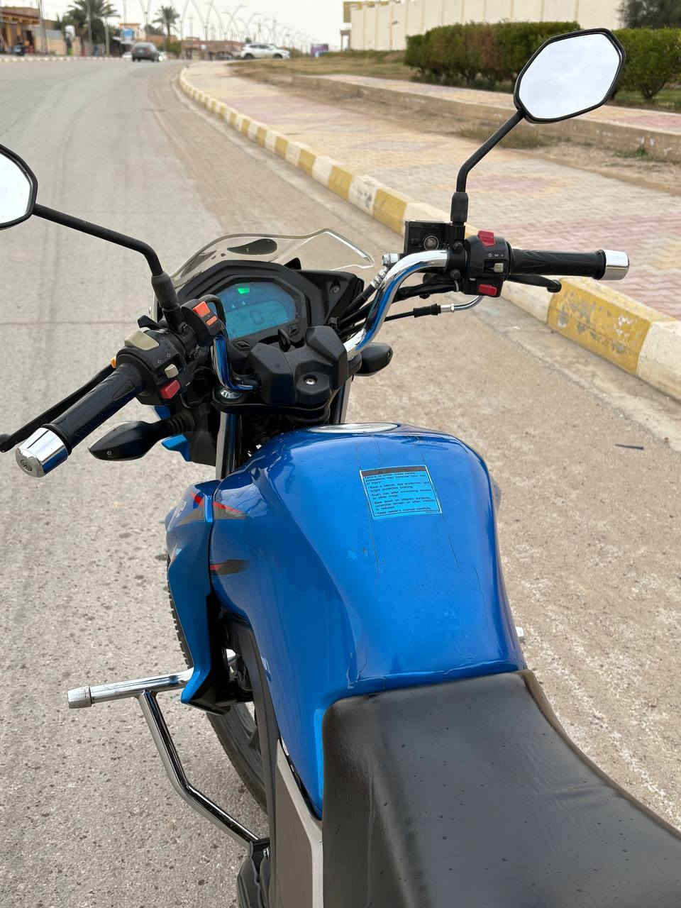 سلام عليكم 
هوجي دي كي للبيع 
مسجل وكامل سنويه 
موديل 21
ماطور بعده ع وضع الشركه مابي نقص برغي
محرك نعومه ونشاط 
السعر 17ونص بي مجال 
عنوان رأوه 
الاستفسار ***********
يرهم مراوس ويرهم بيع
