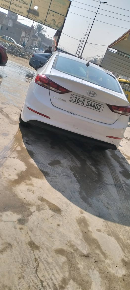 النترا 17 وارد كندي بيه 3 قطع صبغ جاملغ ايمن وبنيد بدون اي دواخل وصور الحادث موجوده  حادثه وبالعراق باب ايمن الامامي يعني بس 3 قطع  وبيه شويه تكشير بالقماره
محرك 2000دوش كفاله محرك وكير وتبريد وحداديه  وباقي البدي 
رقم انكليزي قادسيه باسمي 
عنوان ديوانيه مركز 
سعر 120 
رقم ***********
