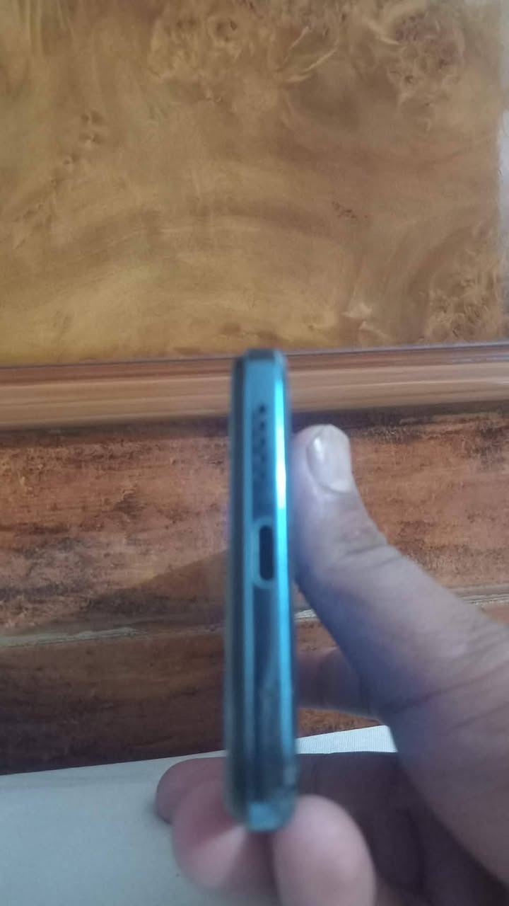 السلام عليكم موبايل للبيع بوكو ام 4
برو فور جي الذاكره 256 الرام 8 60 فريم ببجي مبدل شاشه وكاله للمراوس شعدك نزل


**إذا كنت صاحب هذا الإعلان وتريد حذفه لأي سبب، رجاءا أرسل رسالة إلى الدعم الفني**