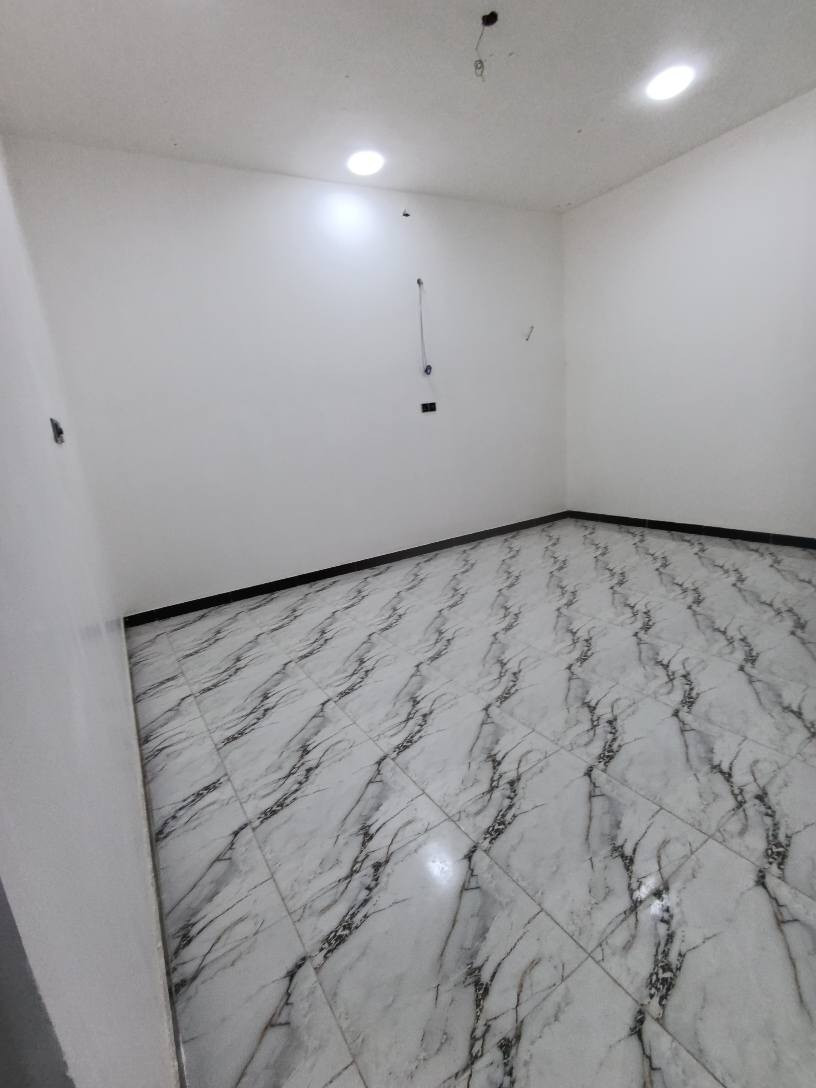 ✳يعــــلن مكتــــب عقــــــــارات بلـــــــــــــــد✳️
***********📞📞
🔸️ع دار  للبيع  في شط العرب الصقر
مساحته 200 مــــــــــتر  
♦️  يحتوي ع غرفتين وصالة ومطبخ واستقبال وحمامات كراج
الســـعر  83وبي مجال 
للإستفسار ***********
🔹️العنوان المكتب عقـــــــارات بلــــــــــــد باليوبه قرب مدرسه ام أيمن

♦️نستقبل كافة العروضات في شط العرب البصرة, العراق
