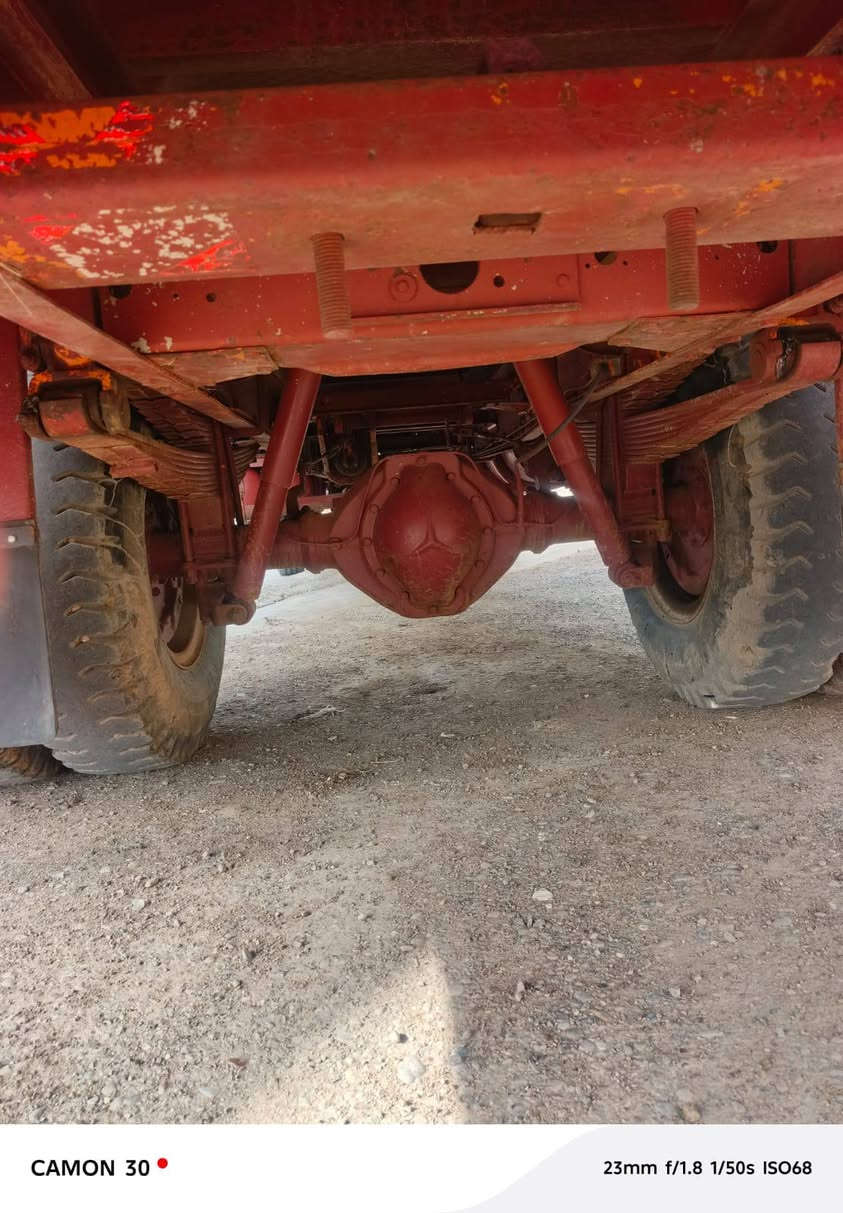 السلام ابو اردين لللبيع مكفول كفاله عامه موديل 1986
مكفوله قماره من الصبغ ومكفول كير واكسن ومحرك حداديه ودوشمه 
وسياره حلوه ونضيفه مرقمه انكليزي بغداد مكان السياره بغداد  تواصل على هذ رقم ***********
