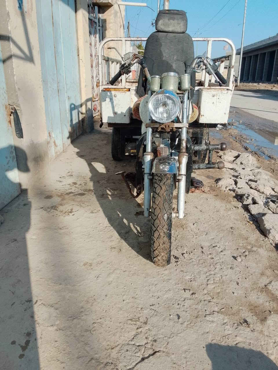 سلام عليكم تسوته للبيع كلك مكفوله من السرقة موديل 2015 السعر 500 المكان بابل الحمزه  الغربي ***********
