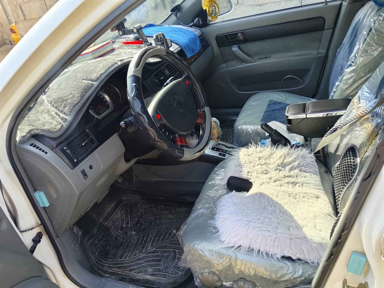 السلام عليكم اوبترا لبيع 205 كاملة من كلشي تدفة تبريد تخم تاير رقم نكليزي بغداد صدر جديد نقص بس صليب بي صوت بس مي اثر السعر 63. ***********     ***********
