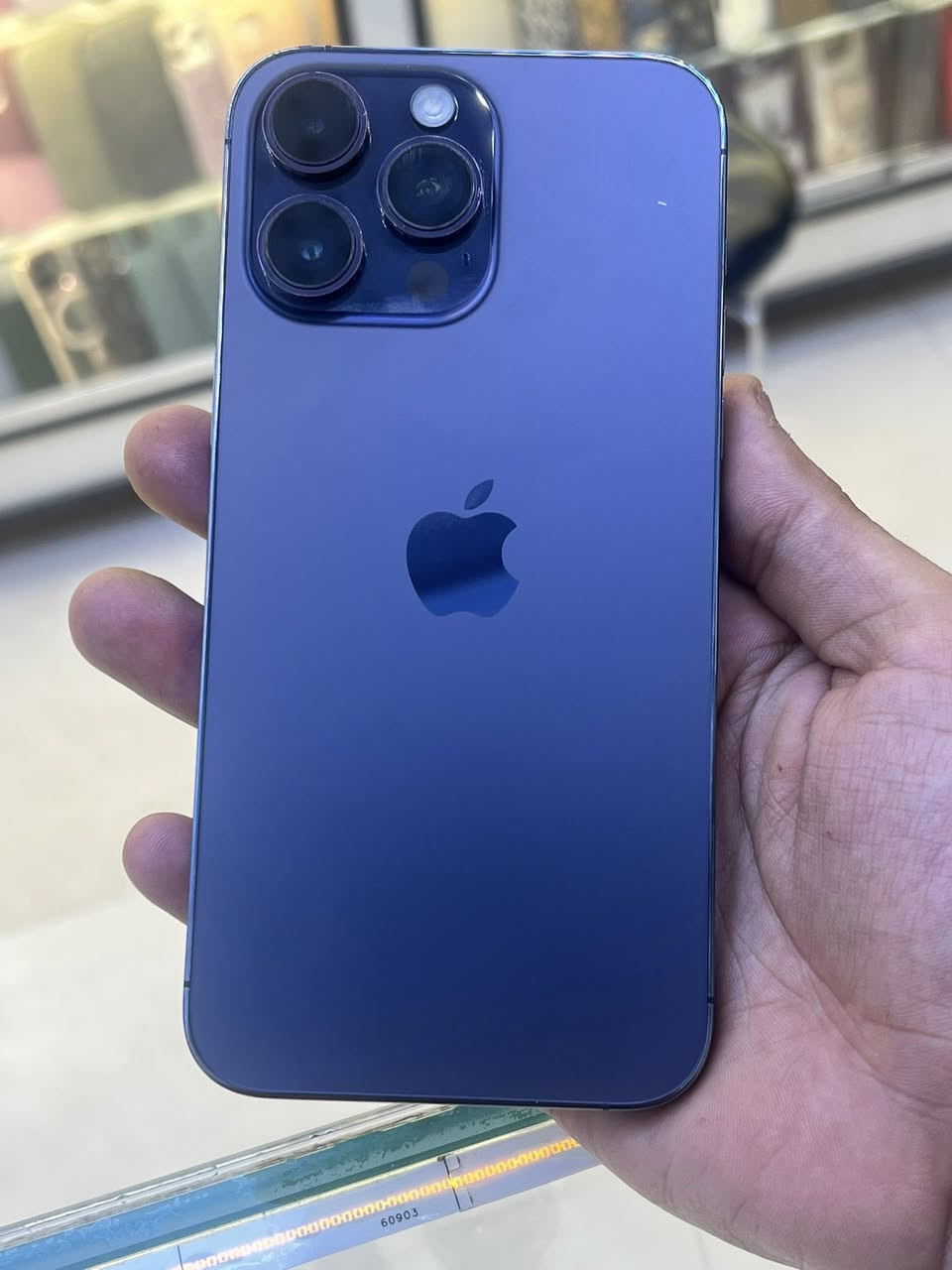 ايفون ١٤ برو ماكس كفاله عامه التفاصيل بالصور ضمان ٣٠ يوم السعر ٨٤٠ توصيل مجاني موجود ايضا ***********👍
