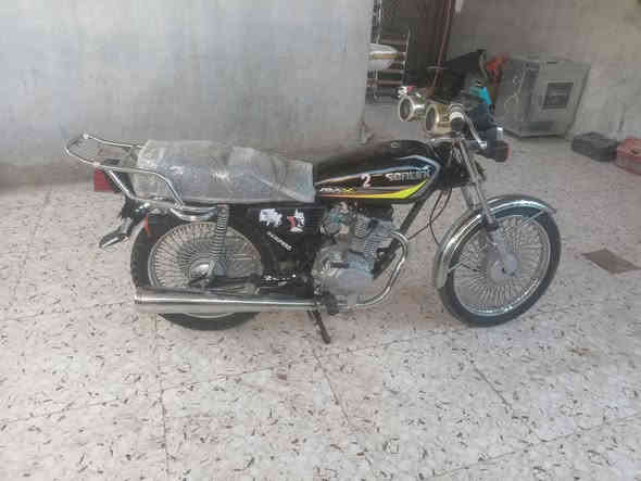 نامي برو سولينك 2021 دراجه مختمه نضيفه مكينه شرط لا صرف لا صوت شرط شلعه. معدل كهربائيات شغال موضح بل فديو سعر 375بي مجال رقم *********** دراجه ما بيه اي نقص
