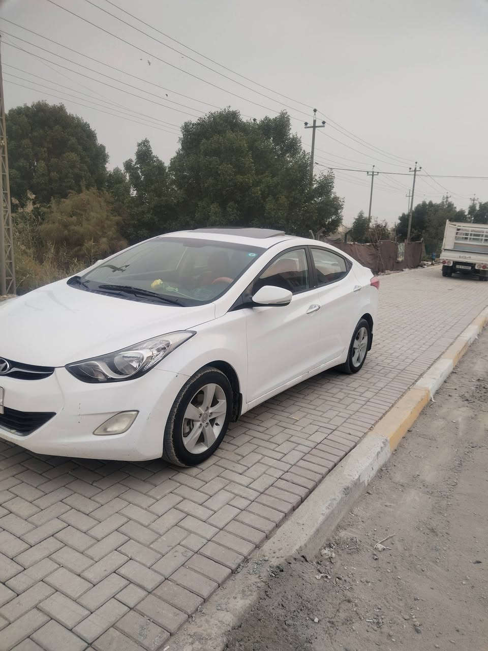 سلام عليكم الانتره موديل ٢٠١٤ مكفوله من الصبغ والتبديل محرك ١٦٠٠ فول موصفات السعر  ١١٨ وبيهه مجال بصيط رقم صاحبهه *********** خاص ما اجاوب اخوان
