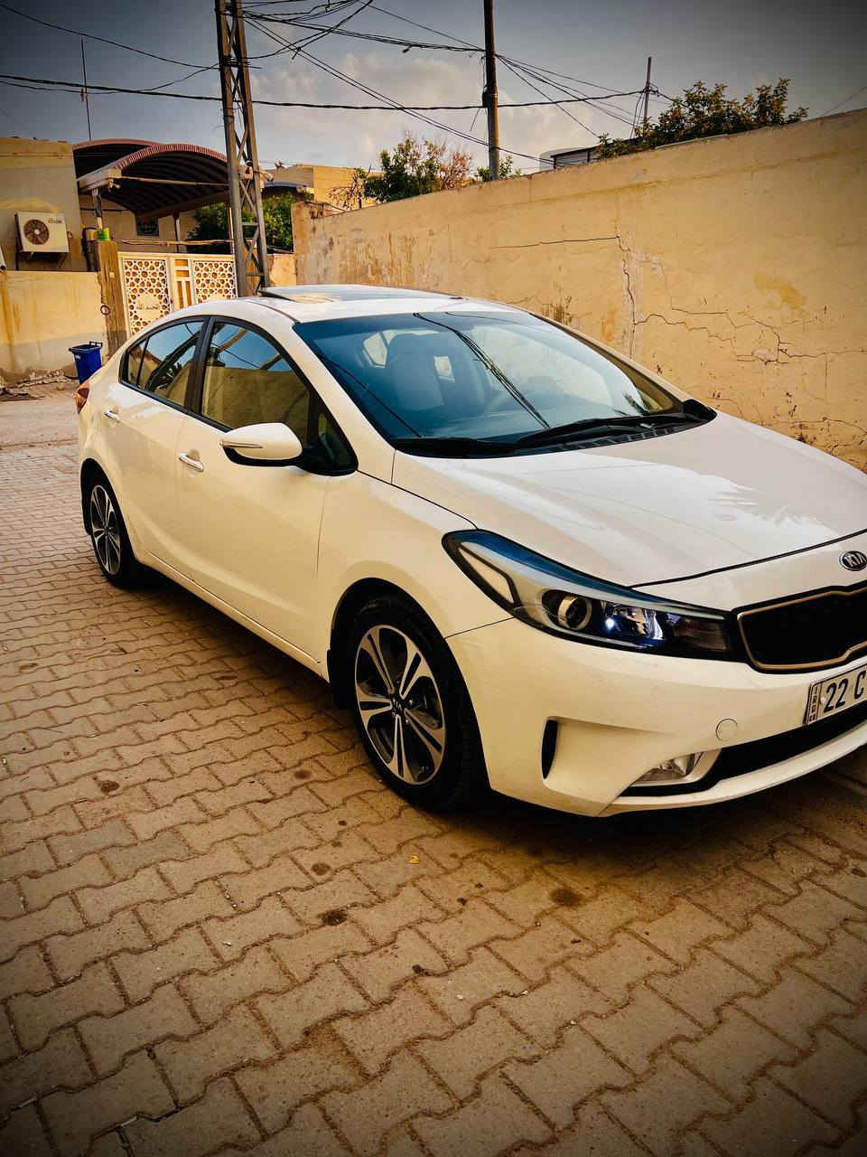 سيراتو مديل ١٧ فول خليجي مواصفات عدى البصمه مكينه ٢٠٠٠ رقم اربيل انكليزي حداديه مكينه كير جيد سيار معايزه شي بيه جاملغ لايسر صبغ  وكرت بل الباب معايزه برغي سعره ١٣٨ مجال بسيط ***********
