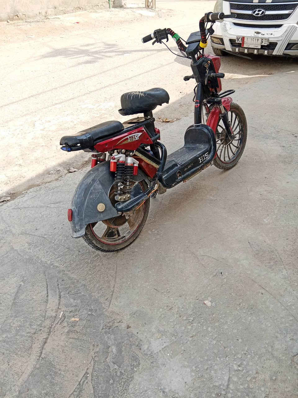 دراجه شحن شغاله مناقصه كلشي وخير من الله بطاريات نظيفات كهربائيات شغاله تجي وتشوف سعر 225الف الشاميه شارع 30قرب اسواق الركن  الذهبي  ***********
