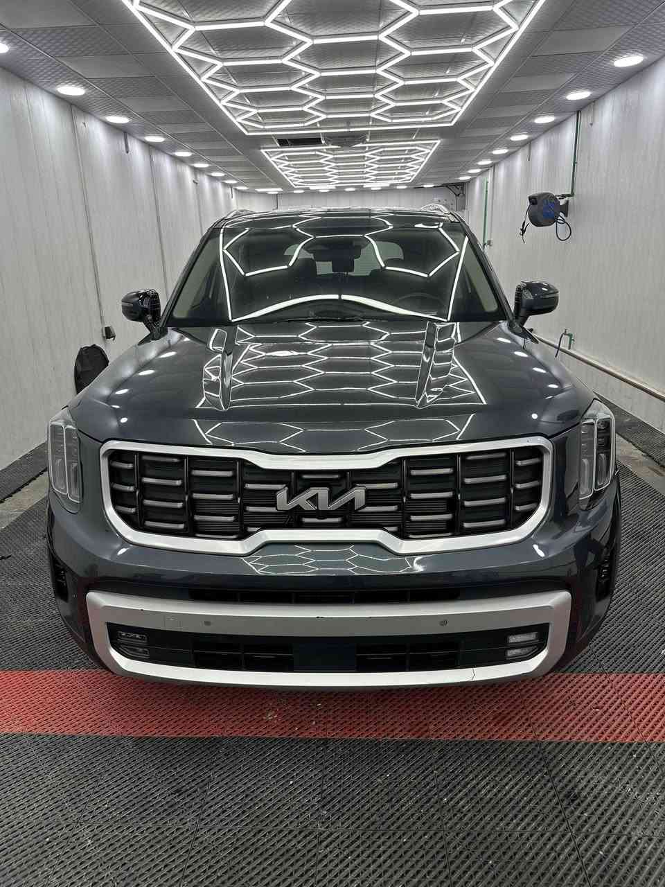 ﷽
كيا تلورايد 2024 وارد امريكي داخلة زيرو فو1/1

ماشية 24 الف كيلو
محرك 3.8
موصفاتها:
1-رادرات امامي+خلفي+جانبي
2-تحديد مسار 
3-كامرات 360
4-صندوق كهرباء
5-لدات داخلية ابواب + دشبول 
6-تدفئة + تبريد كشنات 
7-كشنات كهرباء 
8-مساج كشنات
9-لايت زنون 
10-ويل 20
11-سستم سماعات هارمن كاردن 
12-داخل قرميدي
13كشنات منفصل vip
14-دخول ذكي 
15-تحذير قيادة عند الخروج عن المسار
16-كشنات خزن ميموري
17-تبريد مركزي + تحكم مناخي منفصل 
18-بردات ابواب 
19-مراية وسطية داتا شو و تحكم تضليل
وبعد هواي موصفات 
سعر 275 وبيهة مجال للشراي
 الضرر تقرير مياه امطار (water flood)

العنوان بغداد التواصل ***********
