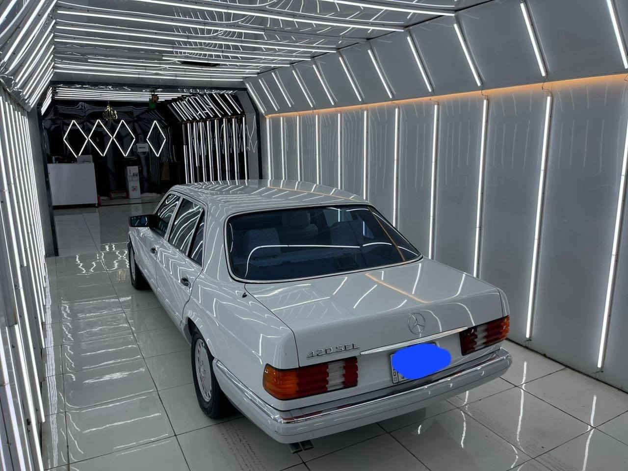 السلام عليكم
مارسدس جامبو ٤٢٠ رئاسي ١٩٩١ باب طويل اخت زيرو مكفوله من الصبغ واتبديل سياره لوك ع وضع الشركة
رقم بغداد انكليزي دولي بأسمي( رقم مميز)
سياره احلئ من الصور
مكانى بغداد رقم الهاتف *********** الاستفسار
