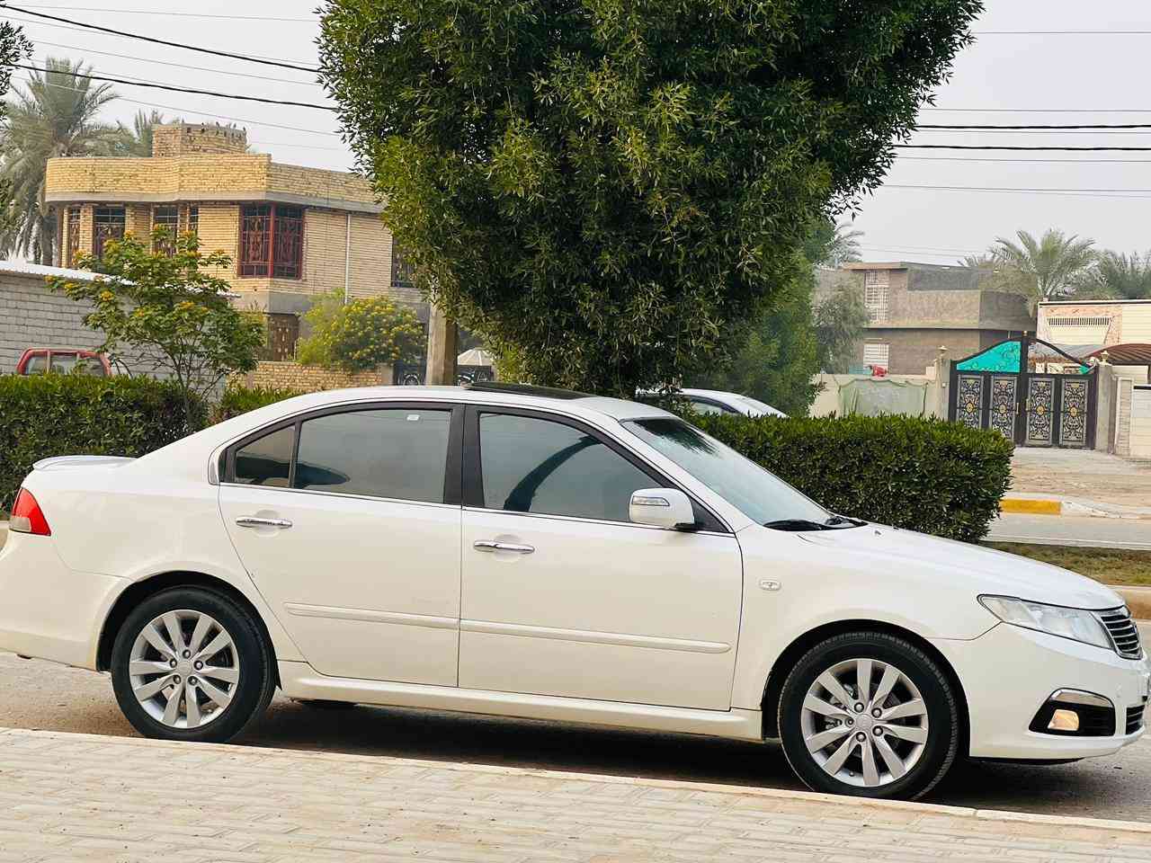 سلام عليكم سياره اوبتيما للبيع موديل 2009 سياره خليجي جاهزه من مكينه 2000 تبريد تخم تاير وحداديه وكامره خلفي وحساسات سونار موجود مكانه ديوانيه قضاء الشاميه سعر 118 بيهه مجال حگ الجيه ***********
