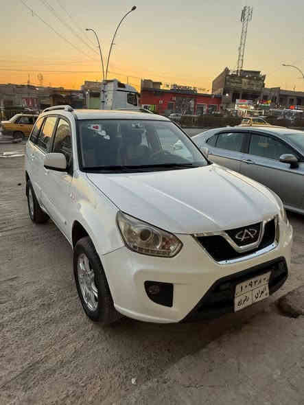 السلام عليكم 
شيري تيكو 
موديل 2014
رقم اربيل 
محرك وكير شرط 
كير توماتيك 
سياره بدون صبغ بيها تعديل بارد بجاملغ الامامي بسيط 
شرط التحويل 
عليها غرامات 8 $ ورقات ينزل من سعرها 
السعر 72$ وبيها مجال 
🛑ملاحظه مهمه
 يرجى الاتصال من  الساعه 9 صباحأ إلى الساعه 9 مساء
#العنوان موصل الجديده شارع بغداد مجاور سنتر بغداد
#مكتب ال رزان للسيارت
***********
***********
