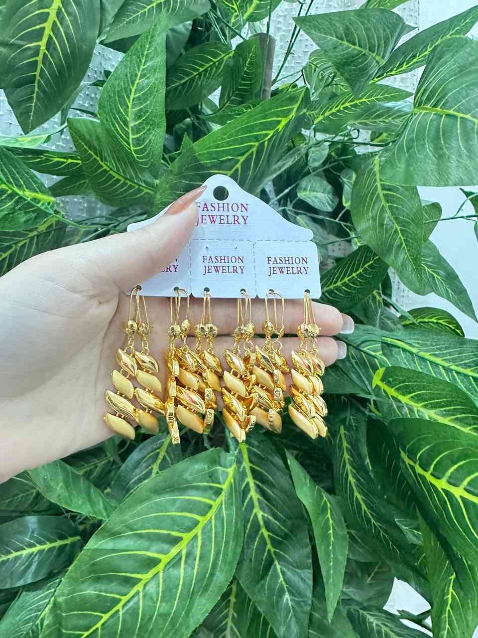 السلام عليكم موديلات تراجي سعر القطعة على(الفين دينار)  يوجد توصيل داخل سبع البور سعر التوصيل الف
رقم/*********** او خاص
