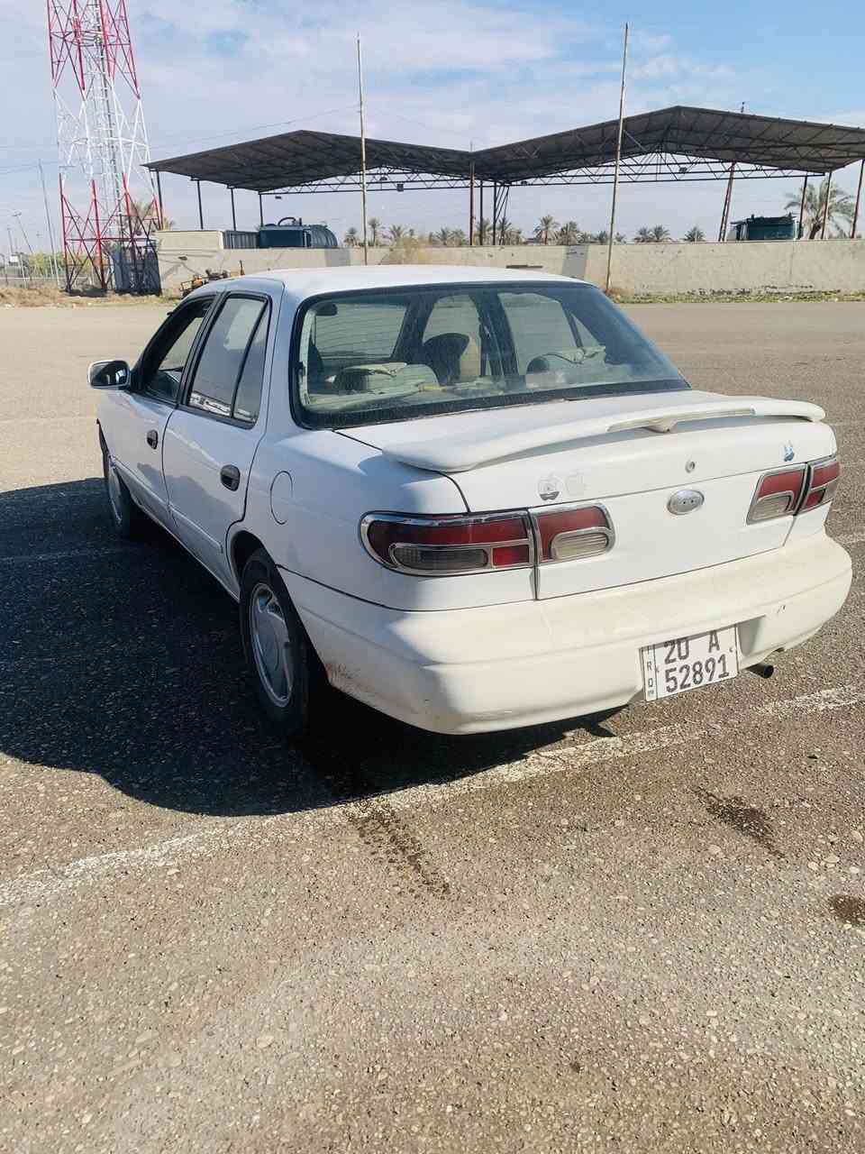 السلام عليكم للبيع كيا سيفيا موديل.95
رقم اديالى انكليزي باسمي تحويل اشوكت ماتريد 
سياره نضيفه فول 

السعر 32 وبيها مجال 

 كير محرك شرط 
محرك جبير فول نشاط  
كهربائيات كلها شغاله فول 
تبريد ثلج ❄️ 
بدون اخياس 
كشرها نضيف 
مسجل شغال 
رونات شغاله 
كيج بانزين 
كيج حماوه 
رون السرعه شغال 

سياره جاهزه 

مكان السياره 
صلاح الدين 
الضلوعيه 

السعر 32 وبيها مجال
 
الاتصال ***********
