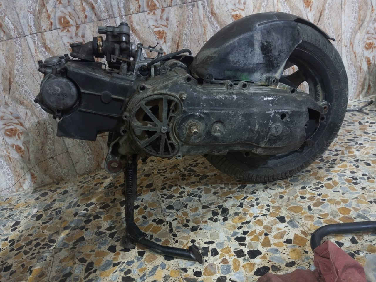 السلام عليكم مكينه سكنس فحل نوزل خطين كايمه تفرعاتها  كامله كلشي بلادي عوزها فيتر مضبوط ميخربها ابيعها علا هلحطه مكاني بغداد الشعله  ***********
