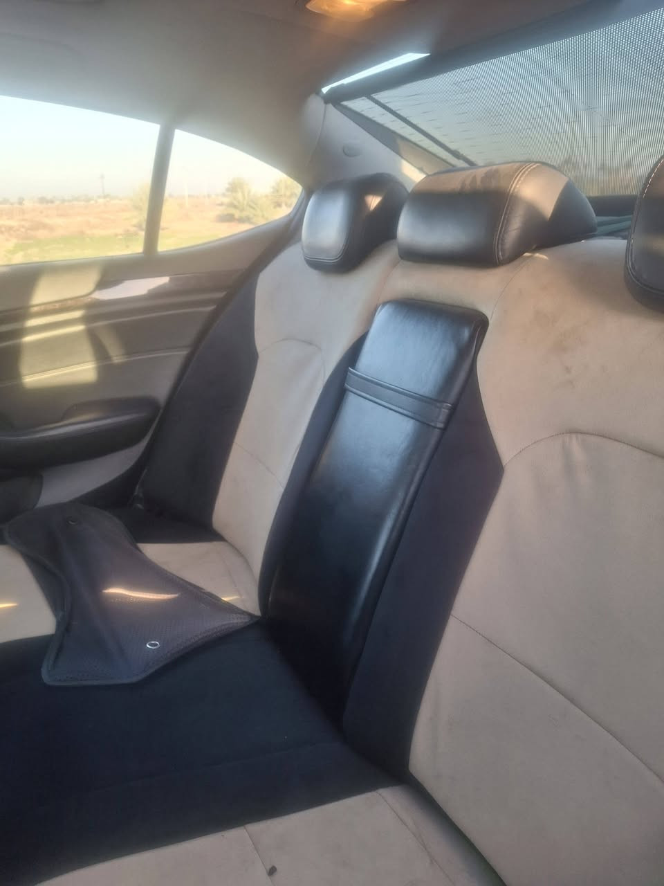 كادينزا 2014 فول مواصفات سياره جاهزه مابيها نقص تخم تاير جديد محرك وكير خير من الله بيها اكثر من قطعه صبغ ابيعلك حزام السياره مستعجل على بيعتها عندي ضرف أريدها ب٩٠ ورقه مكاني بغداد الغزاليه ***********
