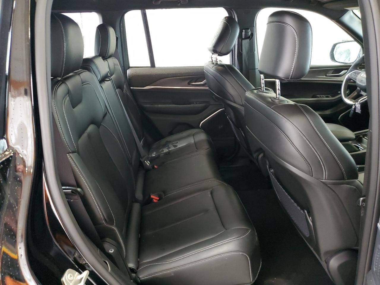 ♤ للبيع فقط ♤

!! Jeep Grand Cherokee Hybrid 4Xe 2024 !!

               👌 فول مواصفات 💯

                                     🆕 ️رقم مؤقت 🆕️

🛣 المسافة المقطوعة : 2000 ميل

                                   SUV ↔️ 4Xe 🚙

🖥 شاشة دشبول ديجتال 

💻 شاشة كبيرة ديجتال 

⚙️ تحكمات ستيرن جهتين 

🫆بصمة 

⬅️ تشغيل عن بعد

🔊 دمام خلفي

🪑 5 راكب ➕️ كشنات جلد 

♏️ ️كشنات  الأمامية كهرباء ➕️ خزن 

⚡️ صندوك كهرباء

📯 حساسات أمامية ➕️ خلفية

❄️ تبريد قطعتين

⬅️ أشاير بالمريات

🛰 رادارأمامي 360

🛤 تحديد المسار ( Lane Assist )

〽️ نقطة عمياء ( Blind Spot )

⬅️ ثلاث وضعيات قيادة 🏎 Normal 🚙 Sport 🐢 Eco ⚡️EV 🔌 Plug In

🌠🌫 بنوراما وضعيتين 

🖱 كير ماوس

⛰️ 🏔 نظام منحدرات

♨️ هيترات بالكشنات 

🛞 ويل كب كروم

🔦 لايتات زينون 

🌞 لدات نهاري 

💡بكلايت لدات

🌫😶‍🌫️ كشافات

🫆بصمات أبواب

⚡️ هاند بريك كهرباء ➕️ ( Auto Hold )

⛷️  مانع انزلاق( ABS ➕️ Traction Control )

السيارة وارد امريكا دخول جديد حادث بسيط بدون دواخل وشواصي و جميع الايباكات سليمة

☎️☎️ للأستفسار
*********** ➖️ على الخاص بغداد, العراق
