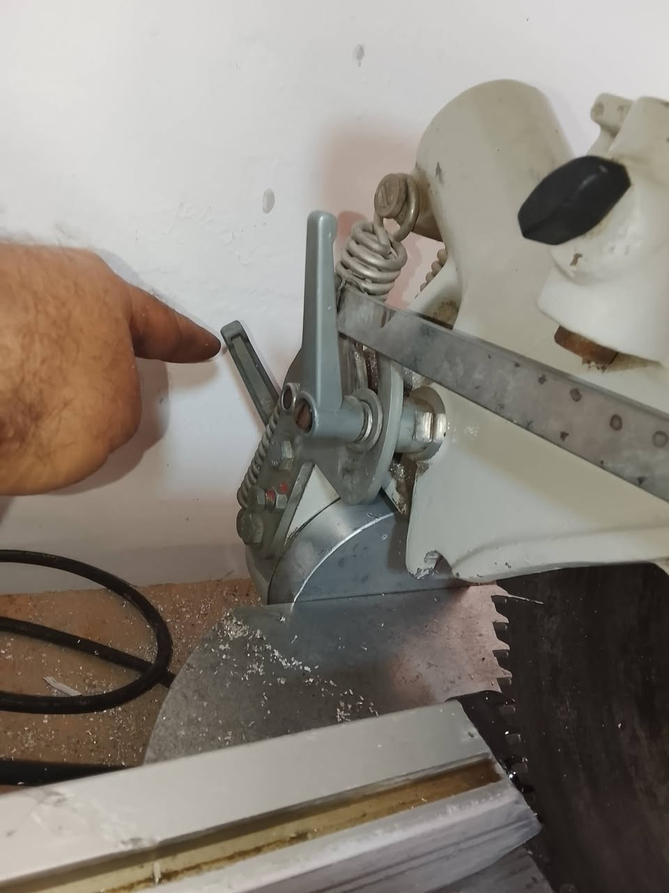 السلام عليكم..تخم تركي اصلي تكمة مال كراب (آتيچ) . صلاح الحداد لبيع وشراء مكائن الالمنيوم المستعمله *********** ديالى بعقوبة
