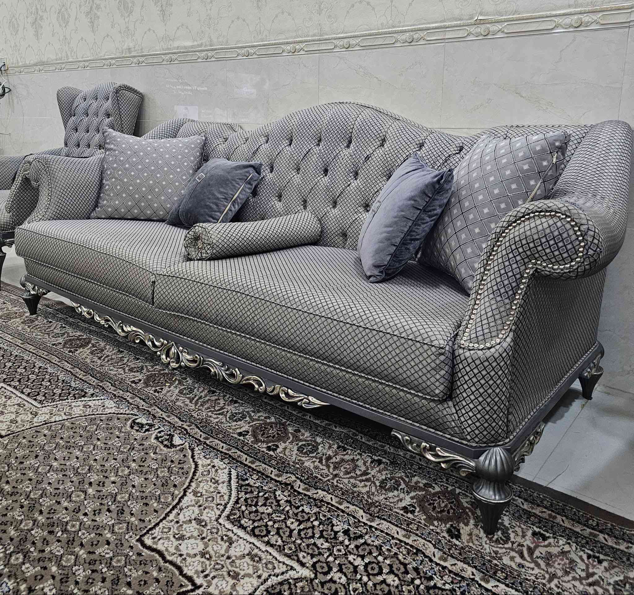 تخم عشر مقاعد كولش نضيف سعره ٢٥٠مع طبلات مستعجله ع بيع مكانه العروبه عفية  شراي راسلني خاص


**إذا كنت صاحب هذا الإعلان وتريد حذفه لأي سبب، رجاءا أرسل رسالة إلى الدعم الفني**