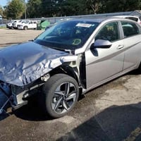 الانترا تكسي 23 بسمي ماشية 38 جاهزه من كلشي صورة الحادث موجوده لا لغد ...