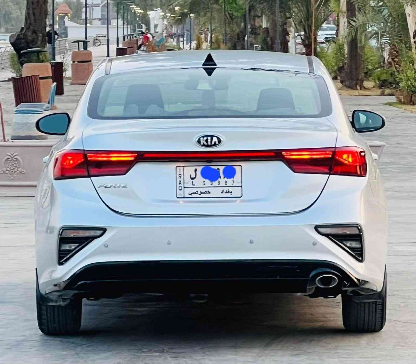 كيا فورتي مديل 19 رقم بغداد للبيع سيارة وارد امريكي حادثهه جاملغ الخلفي والجنطة بيهه 4 قطع صبغ ماشية 89 سيارة بدون ارباك وبدون نواقص سعرهه 133 وبيهه مجال بسيط
***********
