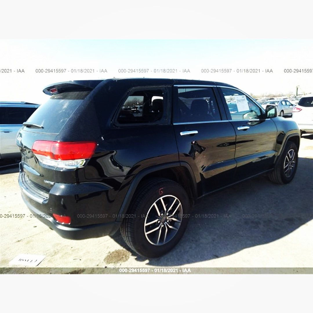 جيب كراند شيروكي لمتد فول 2019 اسود ماشيه 75 الف السياره باسمي ثاني يوم تحويل  السياره كلش نضيفه  مصبوغه عام  عدم خبره الصباغ السعر 160 
***********
