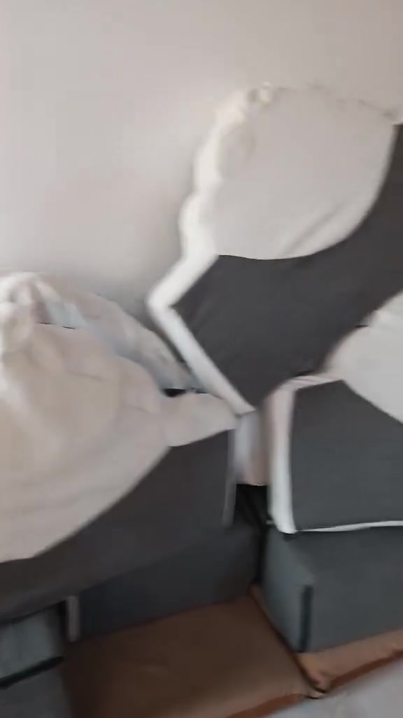 سلام عليكم عندي هاي الجلسه البيع 14متر وبسعر مناسب@


**إذا كنت صاحب هذا الإعلان وتريد حذفه لأي سبب، رجاءا أرسل رسالة إلى الدعم الفني**