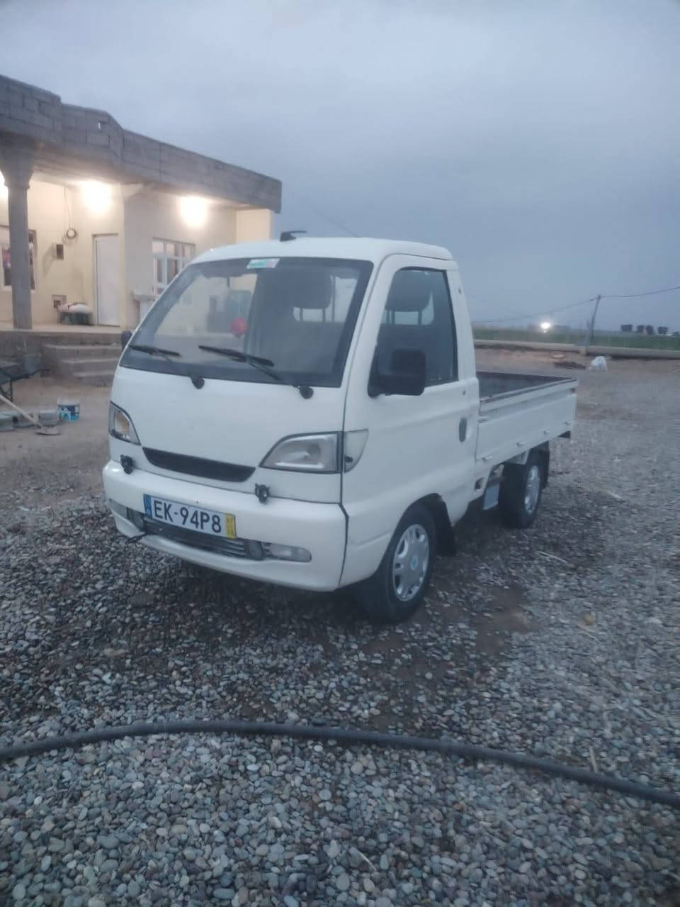 سلام عليكم سياره هيفه البيع موديل 2007 كير محرك كلو شرط تيرات اربعه جديد صدر جديد بتري جديد كهربايات كلهه شقاله وراق كامله السعر ١٩ وبيه مجال الاستفسار تصال على الرقم ***********
