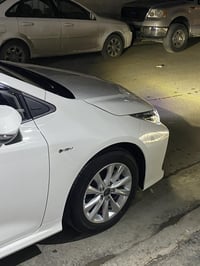 كورلا 2025 للبيع   شكل خليجي ماشيه 5000   مواصفاته رادار + قياده ذاتيه...
